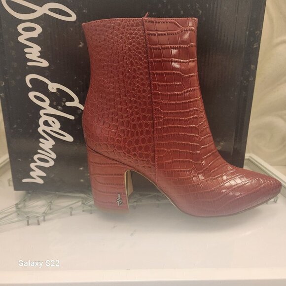 NIB Sam Edelman Hilty Block Heel Ankle Boots/ Red Croc Print. Size: various - Picture 1 of 12